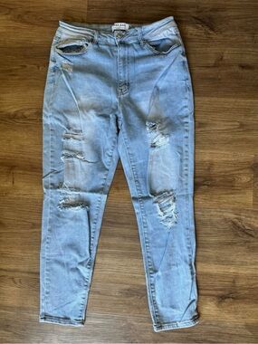 Light Wash Distressed Women’s Jeans by Wax Jean NWOT
